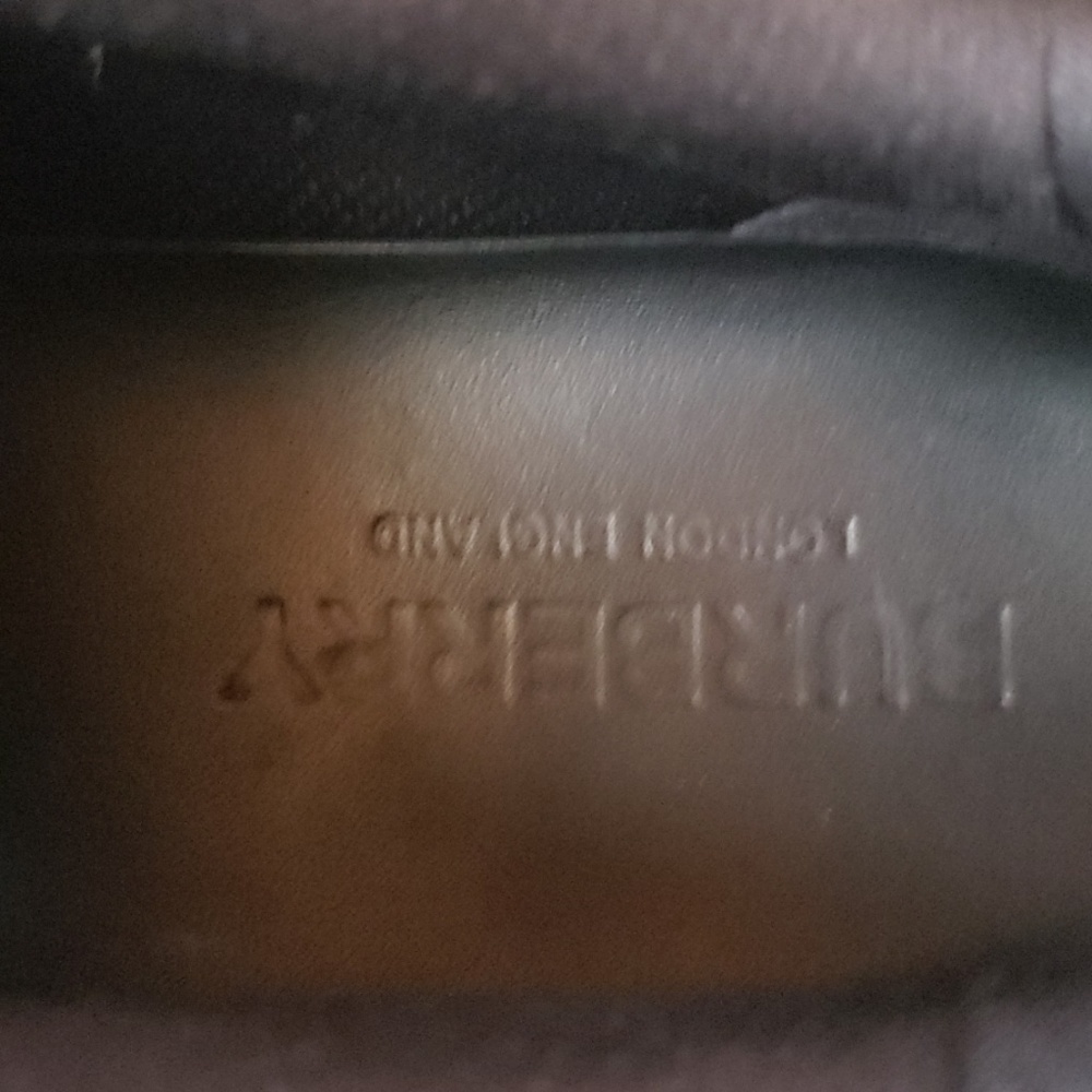Burberry Large Sole Shoes Size 41 - Picture 4 of 4